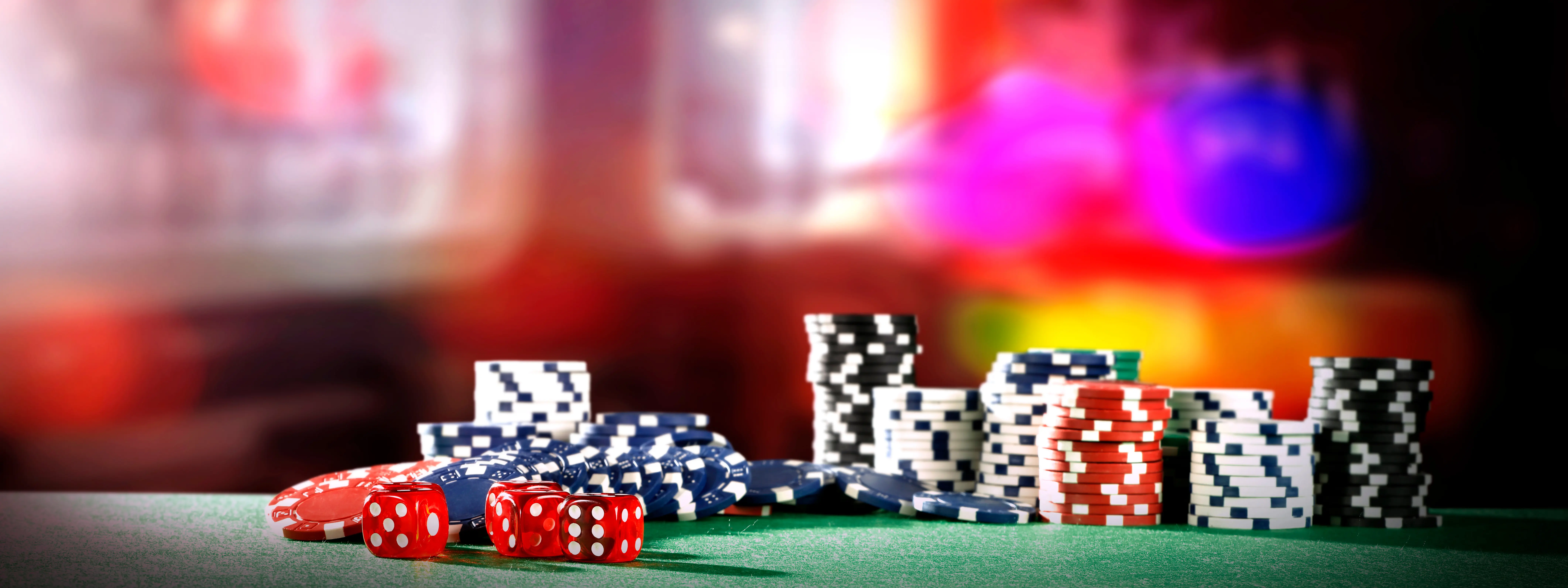 Tipps für den Sieg in Online-Casinos durch Strategie, Bankroll-Management und Spielkenntnisse. Maximieren Sie Gewinne bei Slots, Blackjack, Poker und Roulette, nutzen Sie Boni und spielen Sie verantwortungsbewusst bei vertrauenswürdigen Online-Casinos.